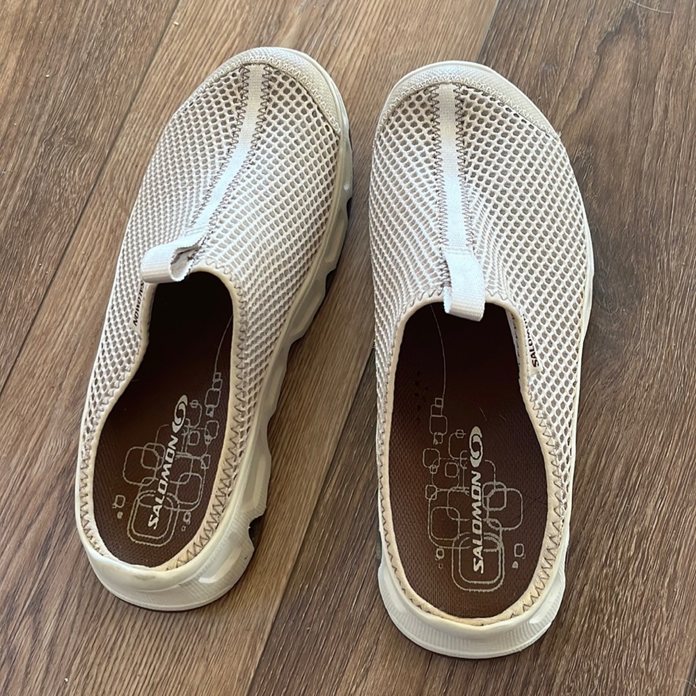 Salomon Slip on Shoes